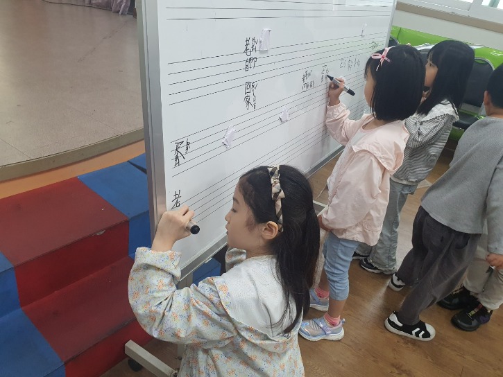 KakaoTalk_20250516_112048750_03.jpg