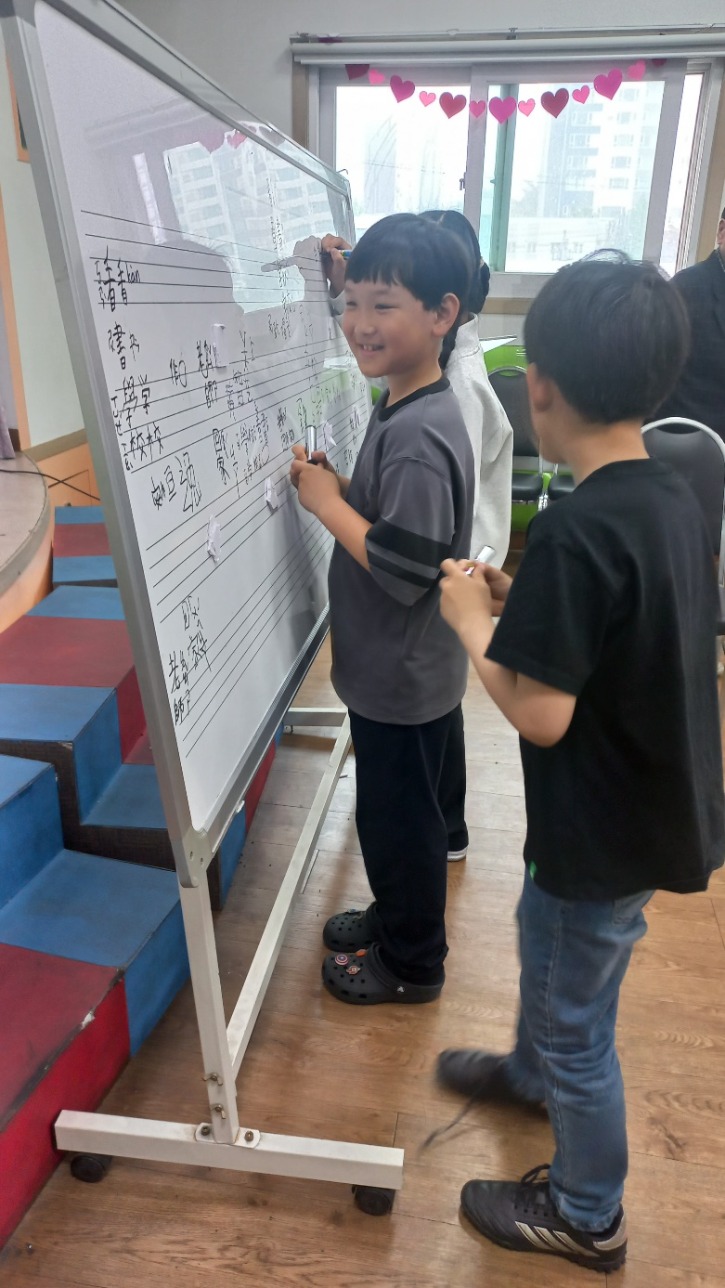 KakaoTalk_20250516_112501194_06.jpg